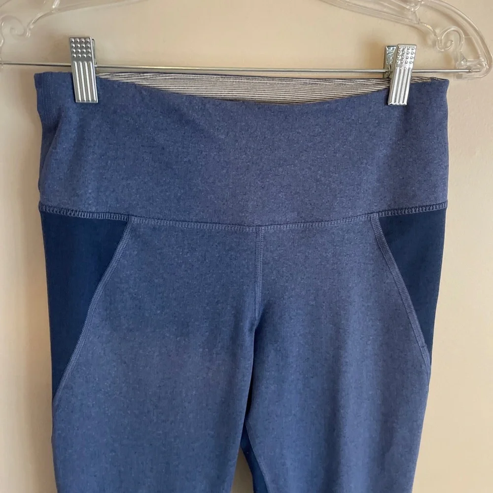 Small Splendid Colorblock Leggings Blue Workout Yoga Gym Pants EUC Full Length.